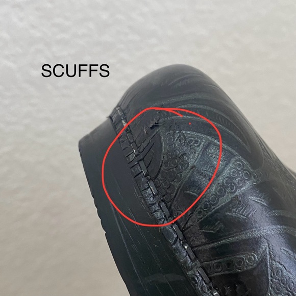 DANSKO 906020202 Professional Clog Black Tooled Leather Clogs Size 39 8.5-9US - Picture 14 of 16